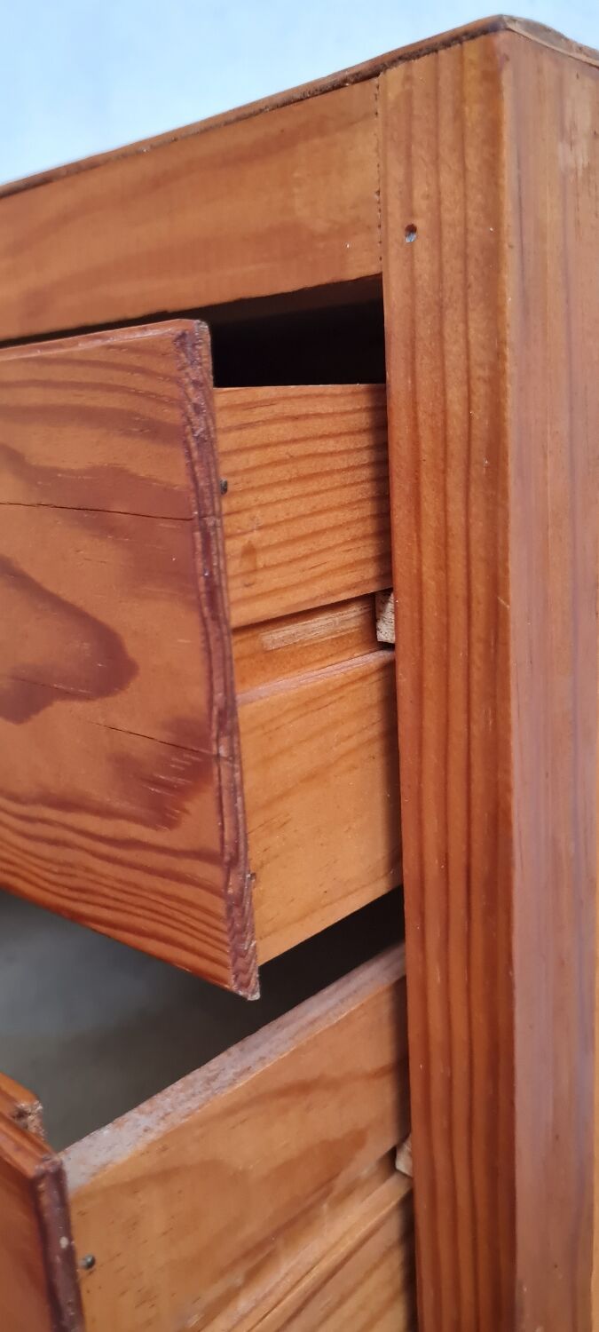 Wooden drawer box