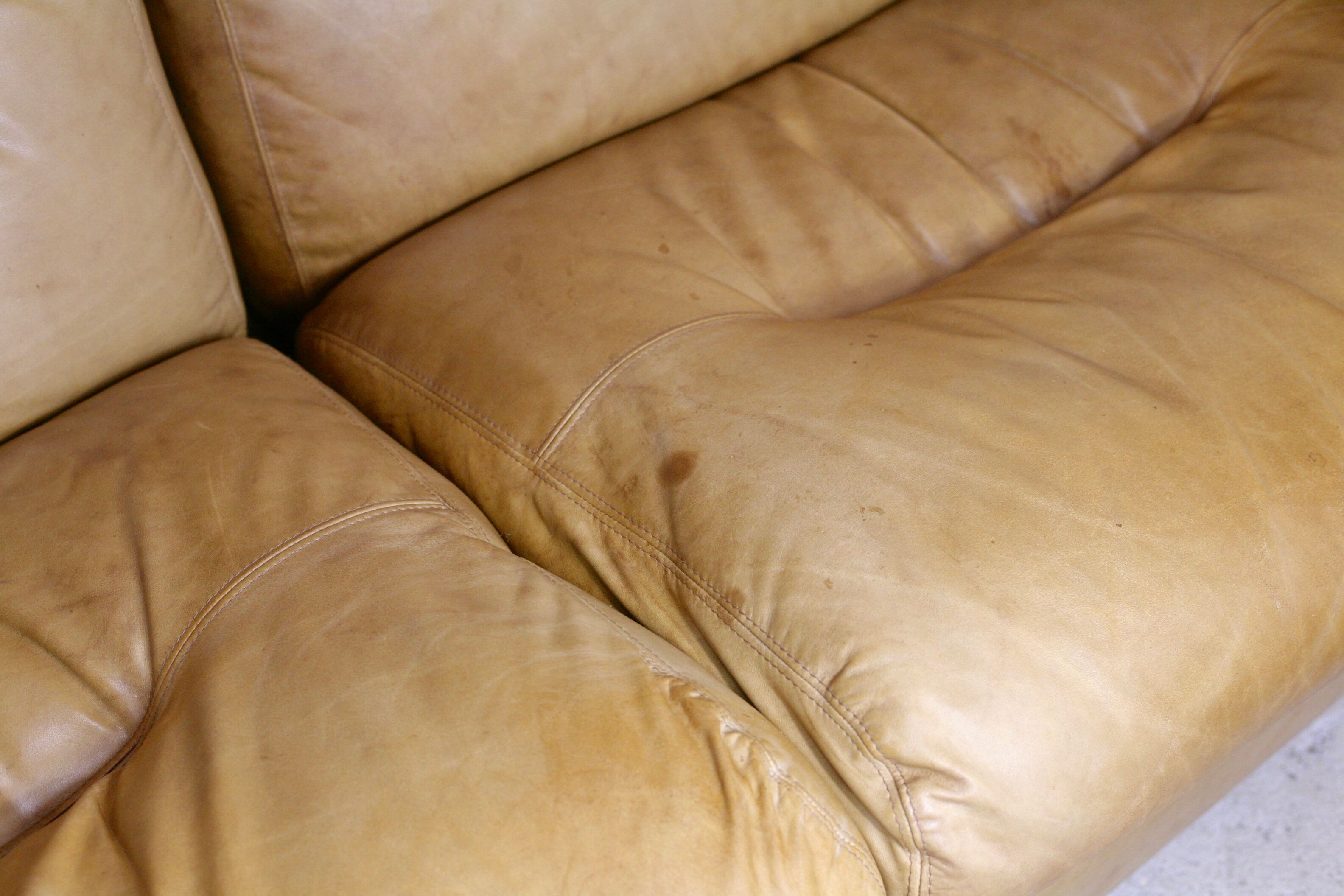 Leather sofa, Albany model, late 70's, Roset edition