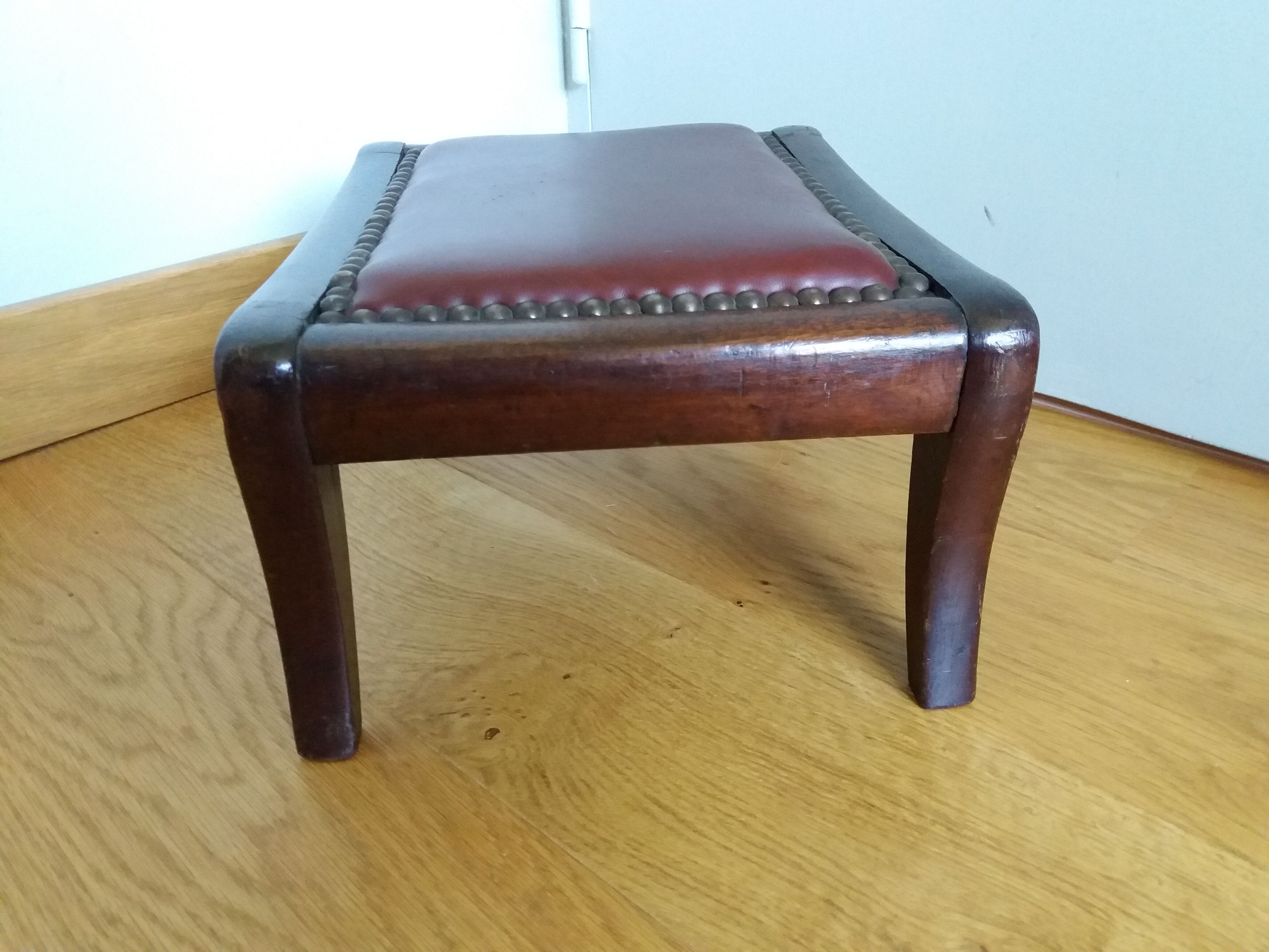 Repose pied bois et cuir
