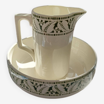Pitcher toilet set and basin