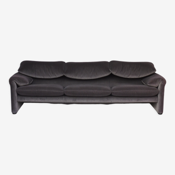 3-seater model Maralunga sofa by Vico Magistretti, Cassina