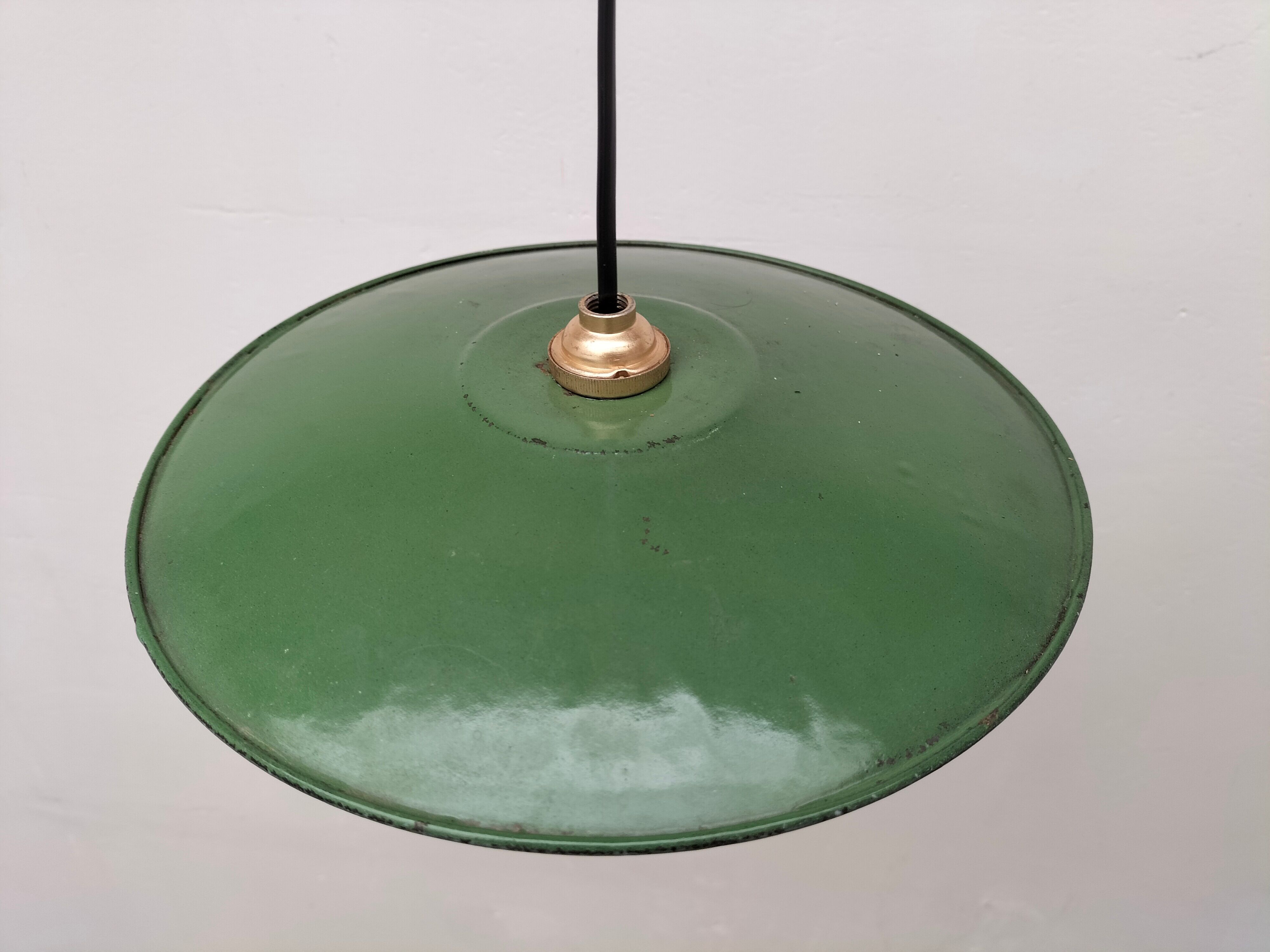 Lot de 4 lampes en tôle émaillée