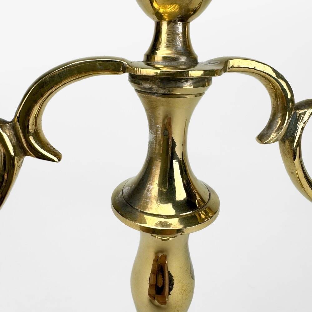 3-light gold metal chandelier