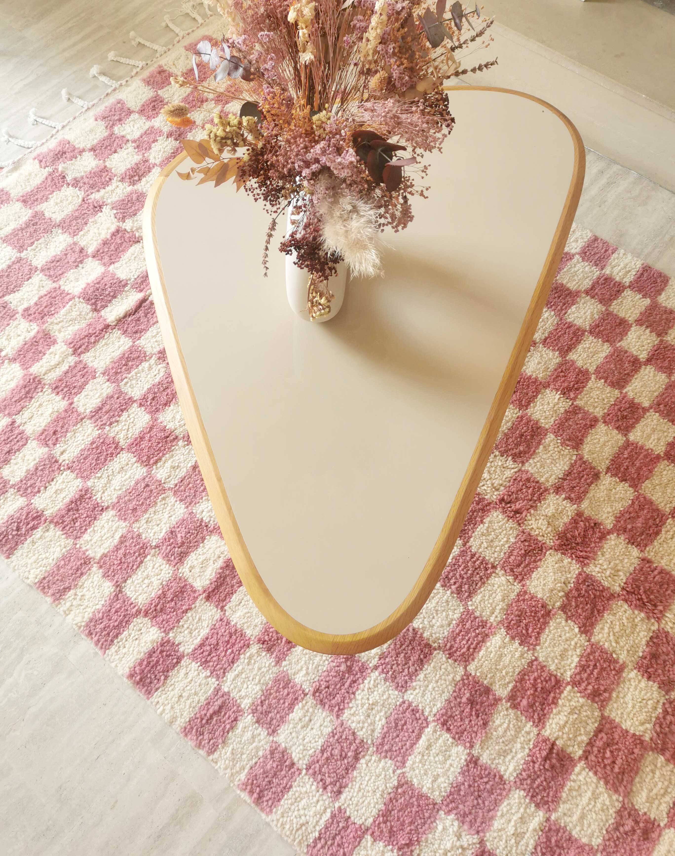 Pink and white checkered Beni Ouarain Berber rug