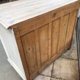 Old white patinated/cream dresser