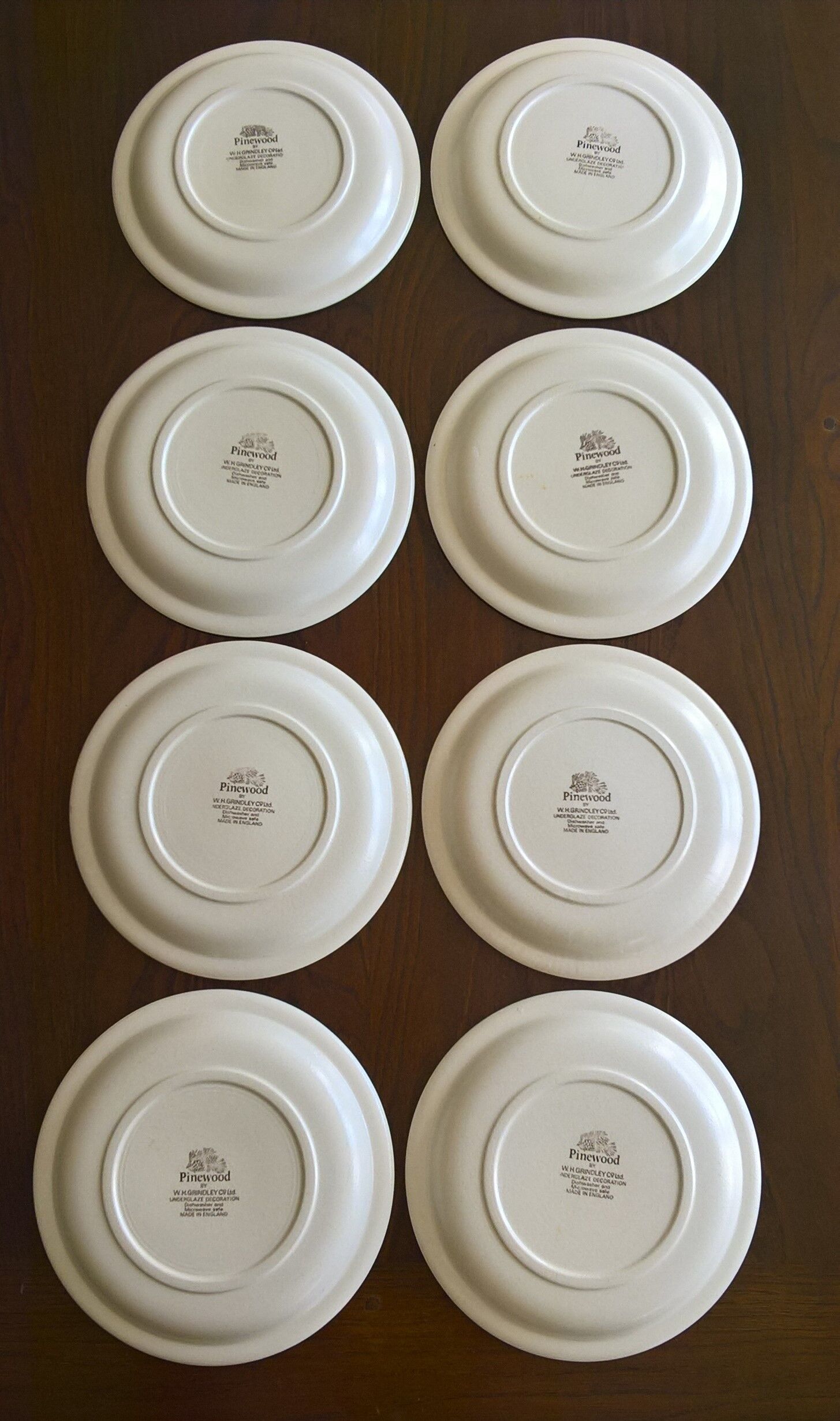 Eight plates WH Grindley Pinewood made in England