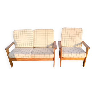 Sofa and armchair in solid pine