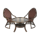 Ensemble vintage en rotin manou de 2 fauteuils et table avec plateau en verre fabriqué dans les années 1970