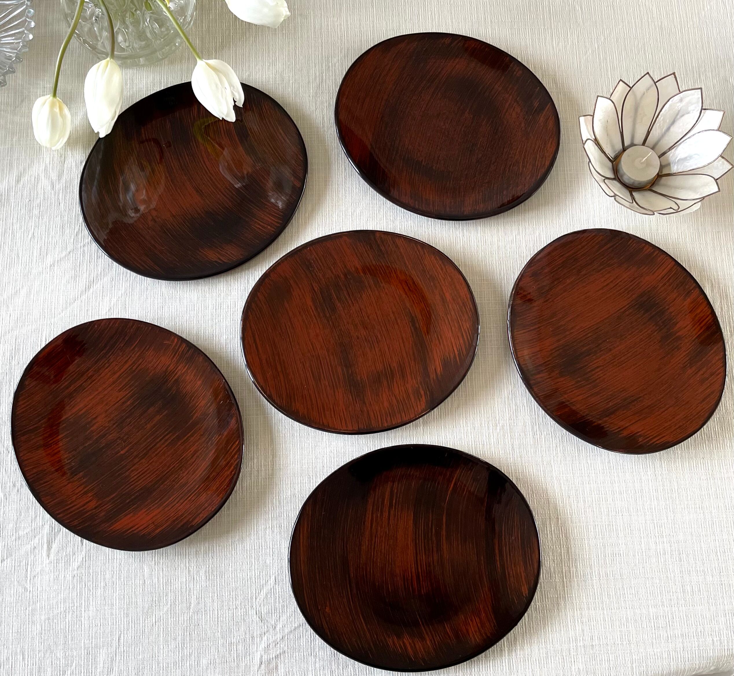 12 assiettes vintage 1970