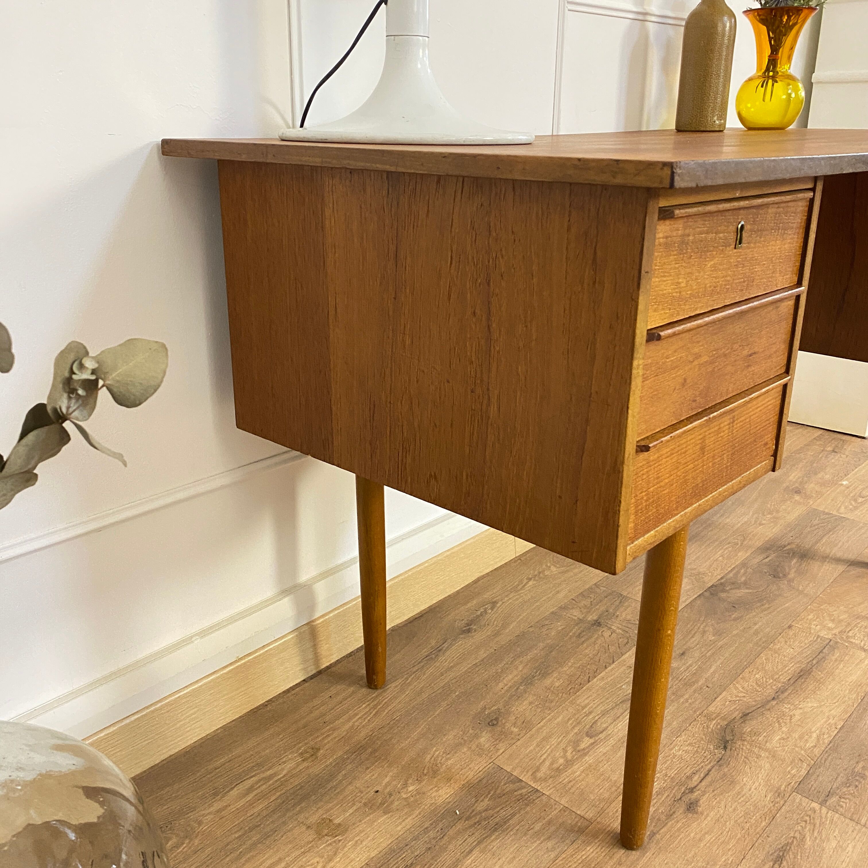 Vintage Scandinavian office