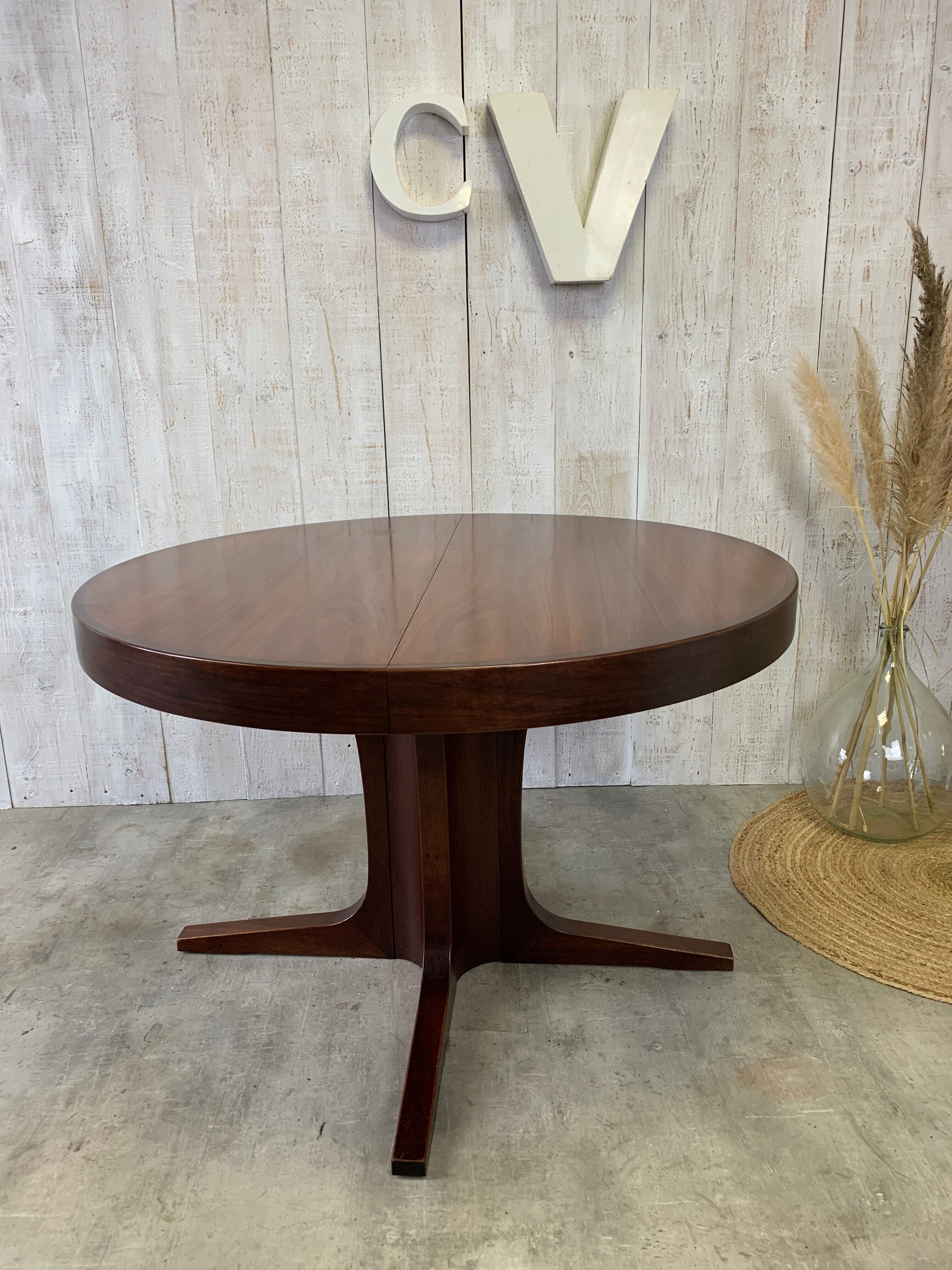 Expandable roundtable xxl