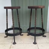 Paire tabourets de bar fer forgé et chêne