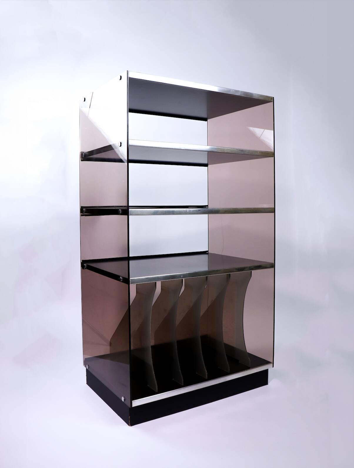 Meuble Hifi, range vinyles en plexiglas fumé par Eric Maville, années 70