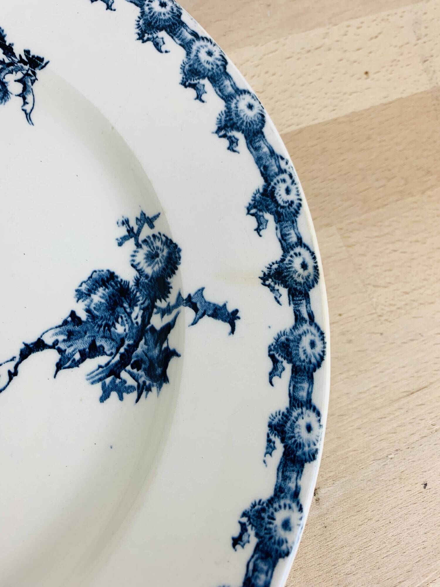 2 round dishes and 2 old Chardons model serving bowls by Gien