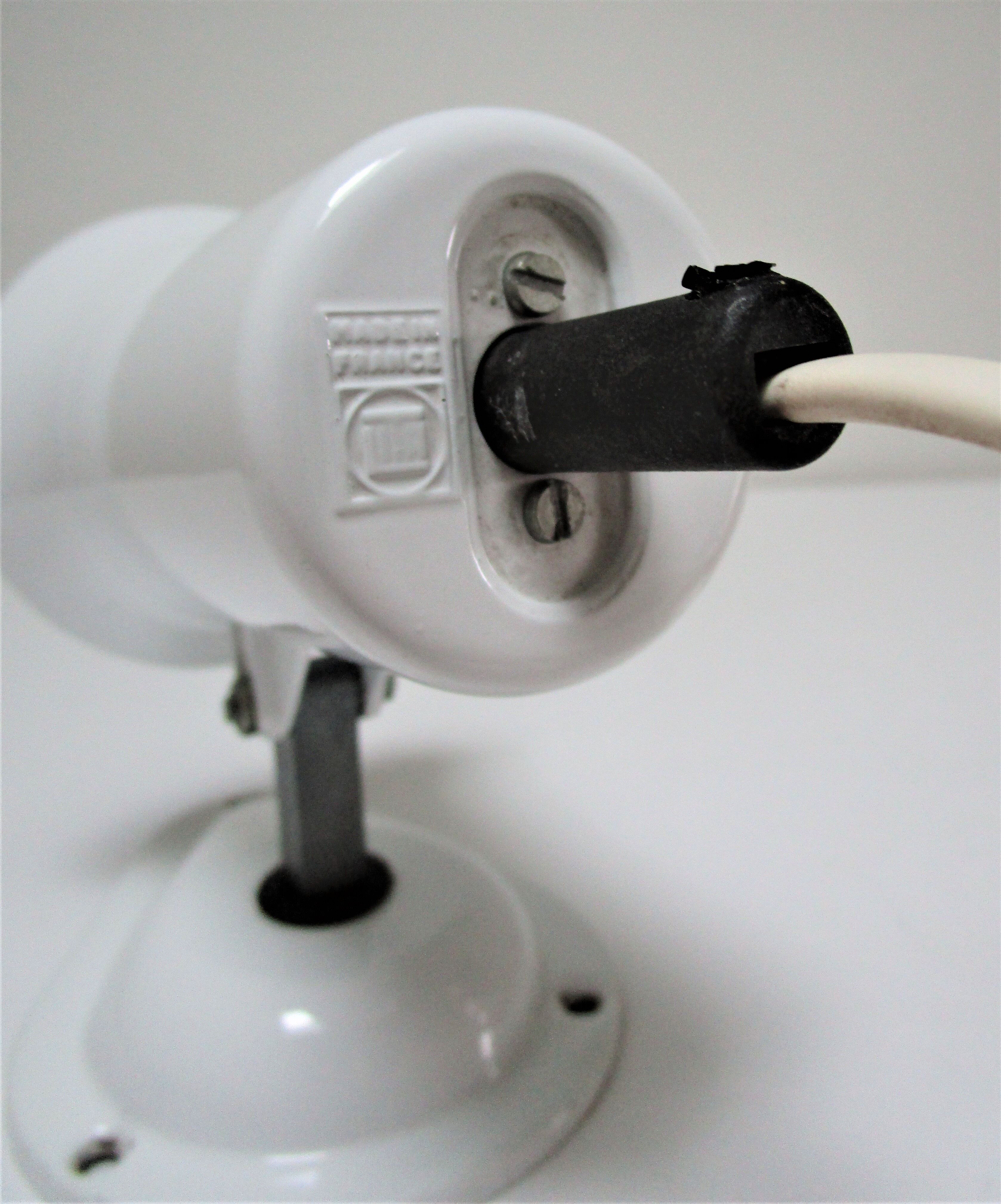 Adjustable wall lamp Lita metal lacquered white vintage design