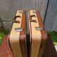 Paire ancienne valise carton marron & beige avec anse bakélite vintage