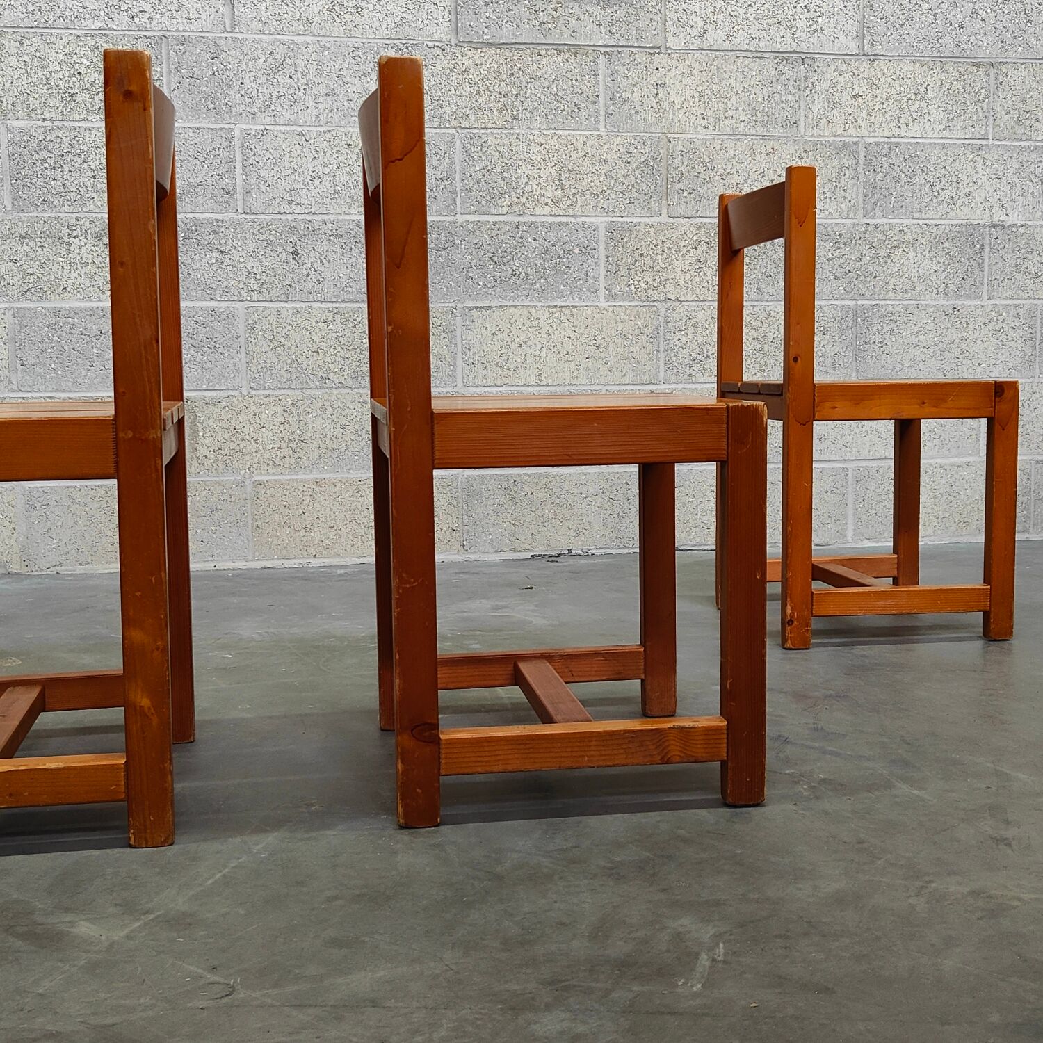 Set of 4 cubic chairs in blond pine year 60 by andré sornay