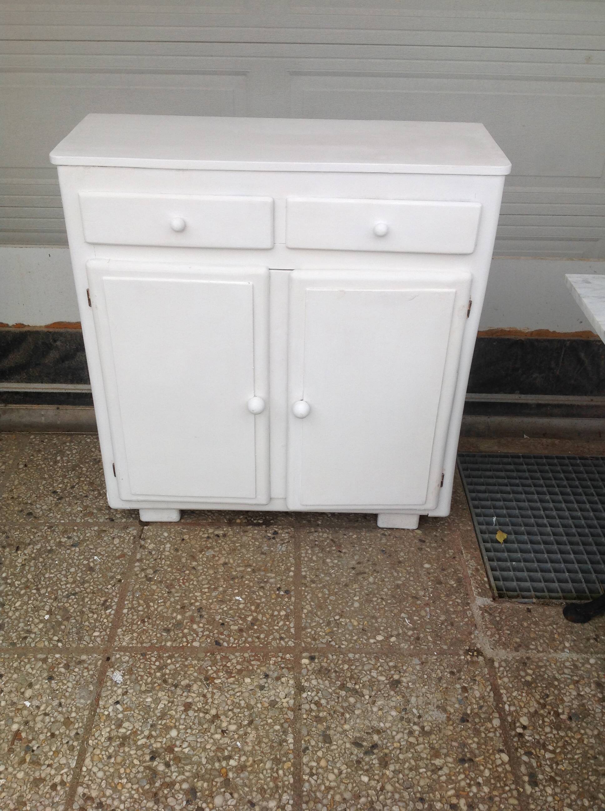 Vintage Mado buffet in Parisian buffet style