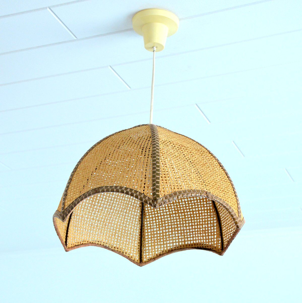 Suspension braided fibers 1970 vintage