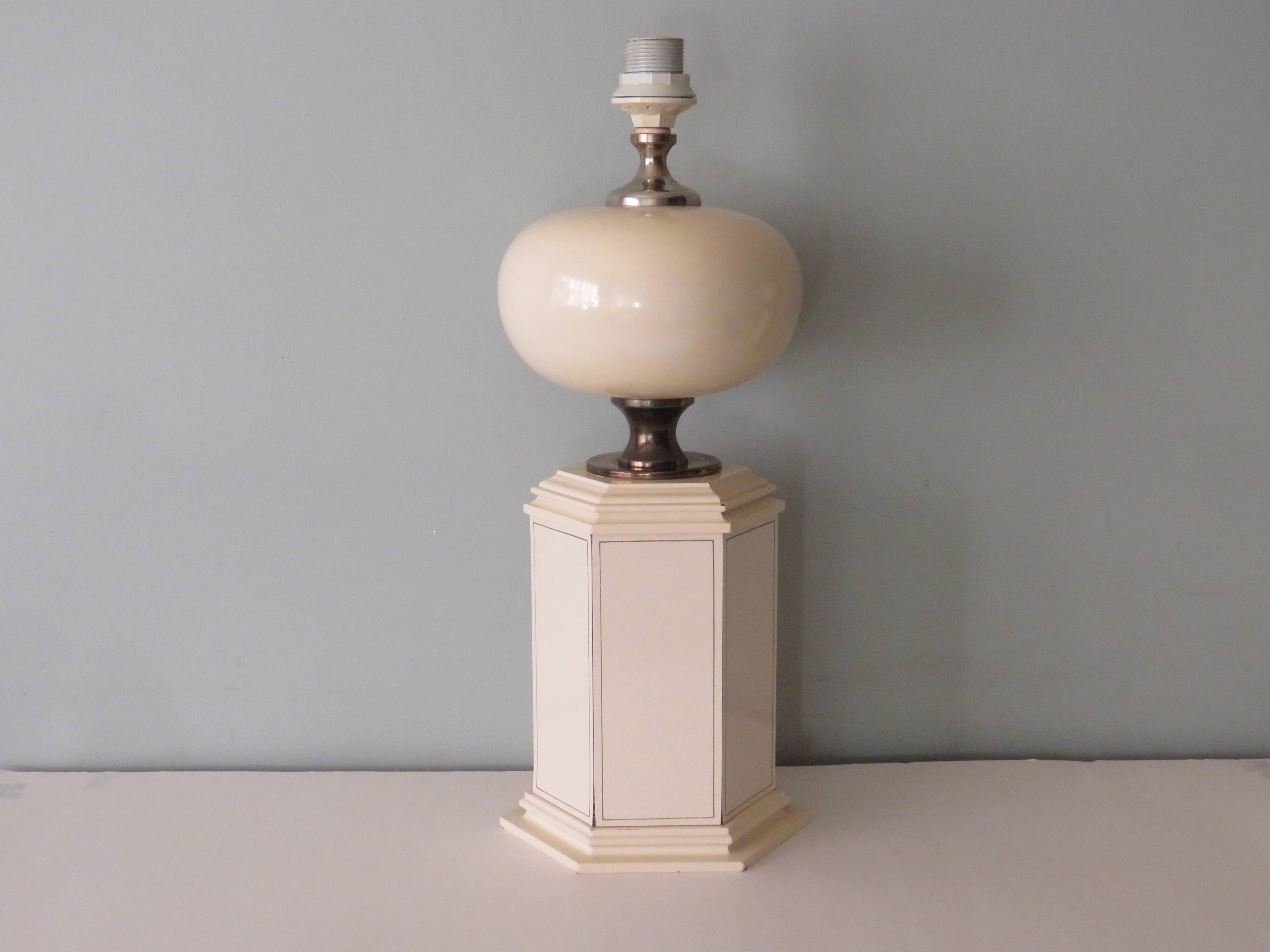 Suite of 2 table lamps from maison Le Dauphin, France 1960-1970