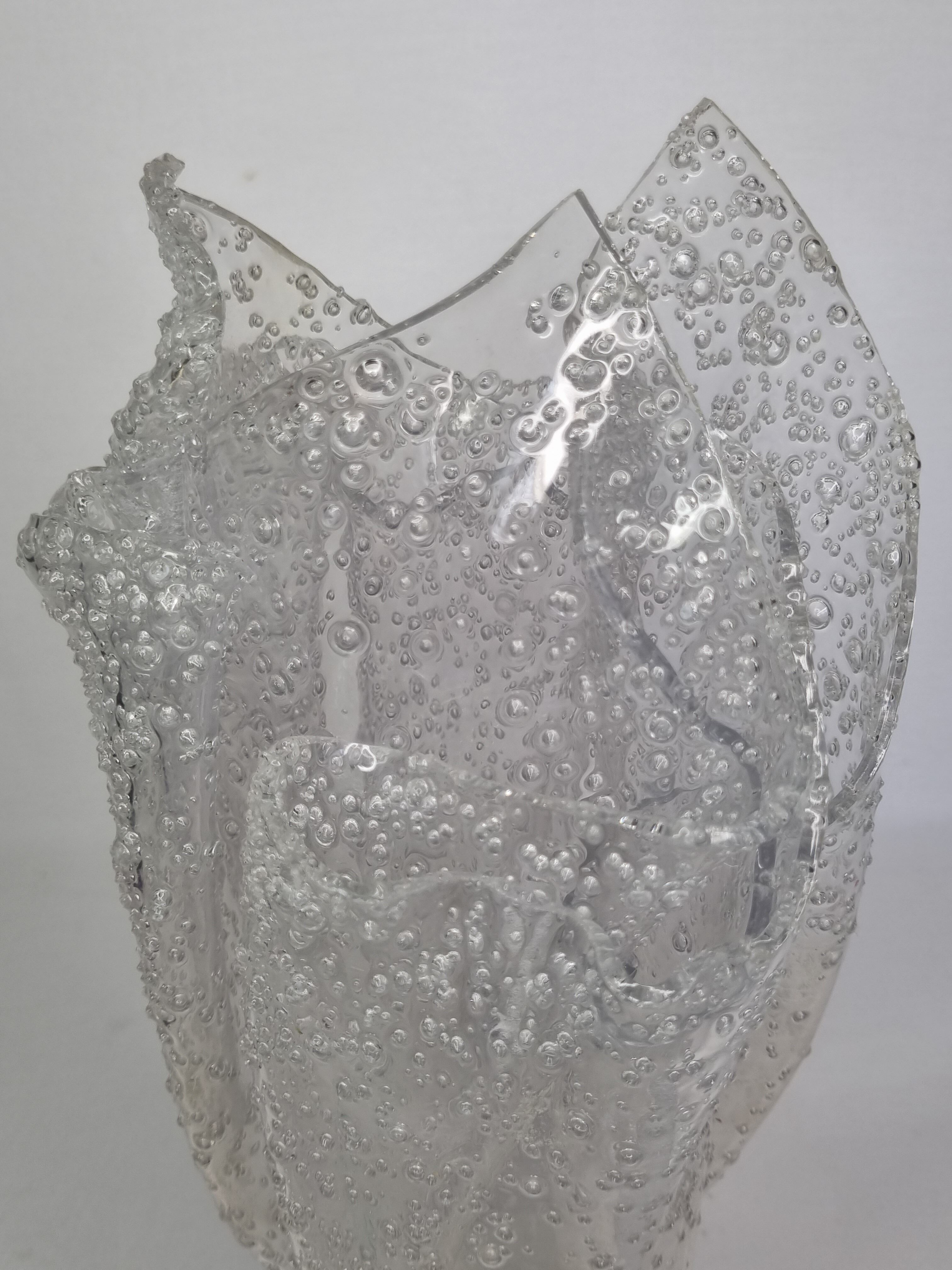 Design vase in recycled plastic, 31 cm