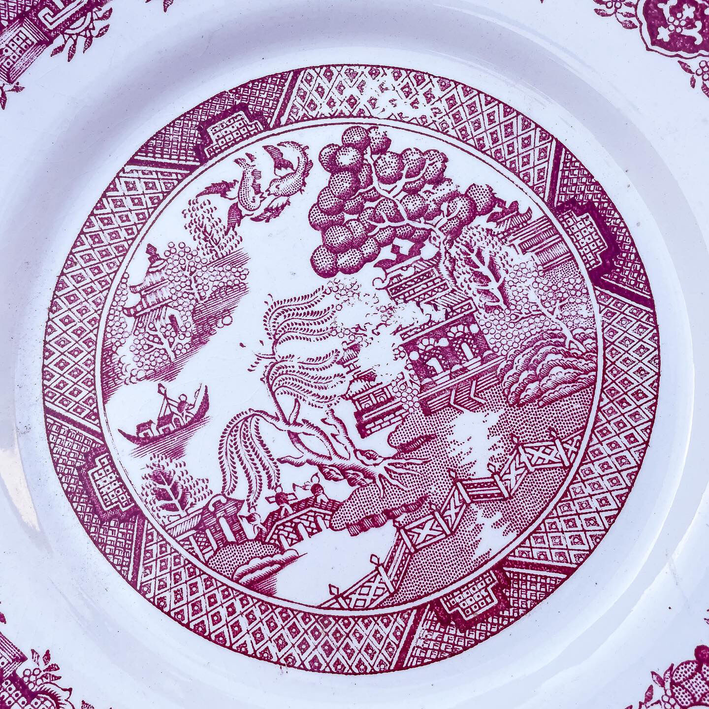 Sacavem Iron Earth Plate Duo