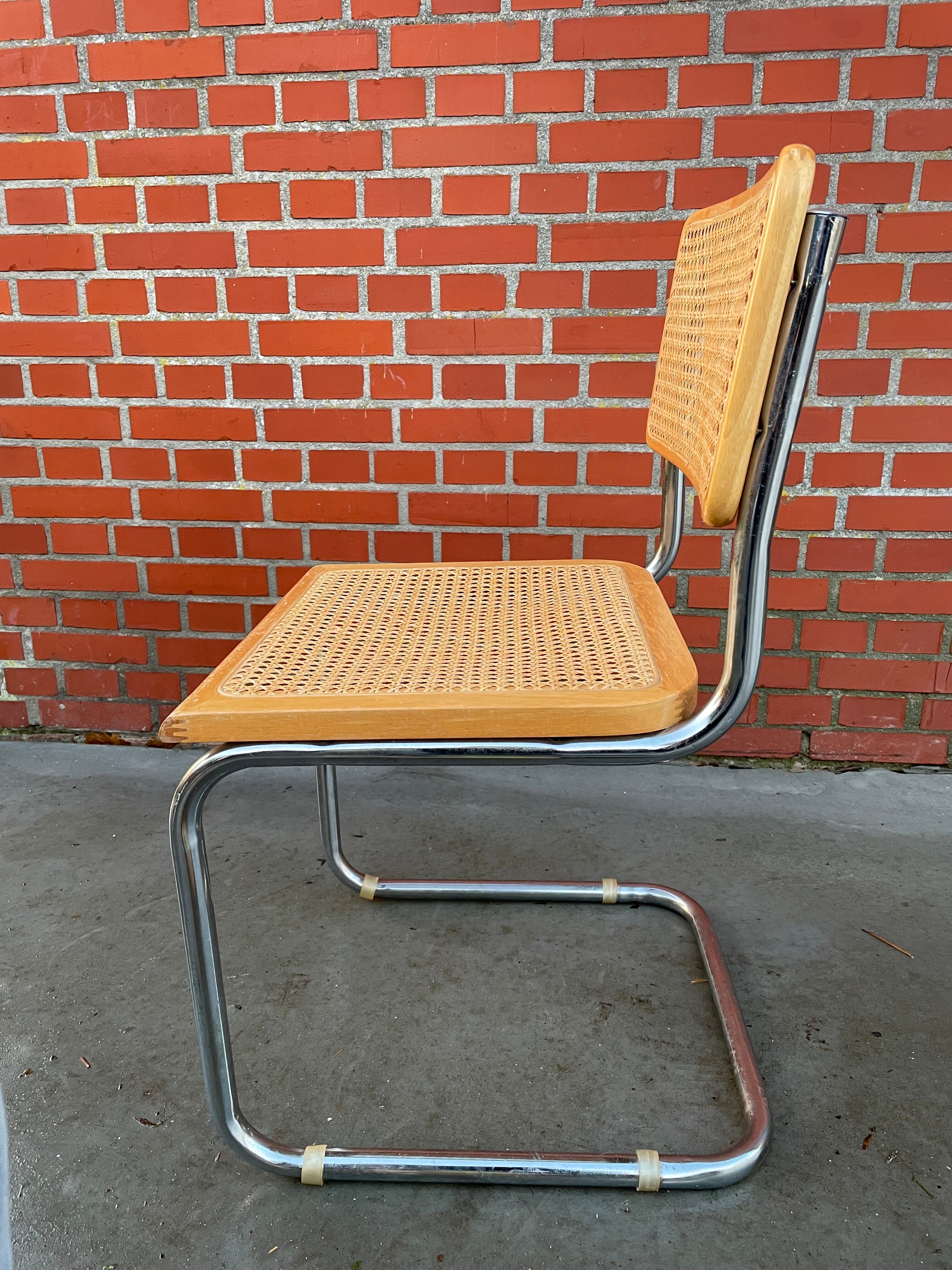 Cesca chair b32 model design Marcel Breuer