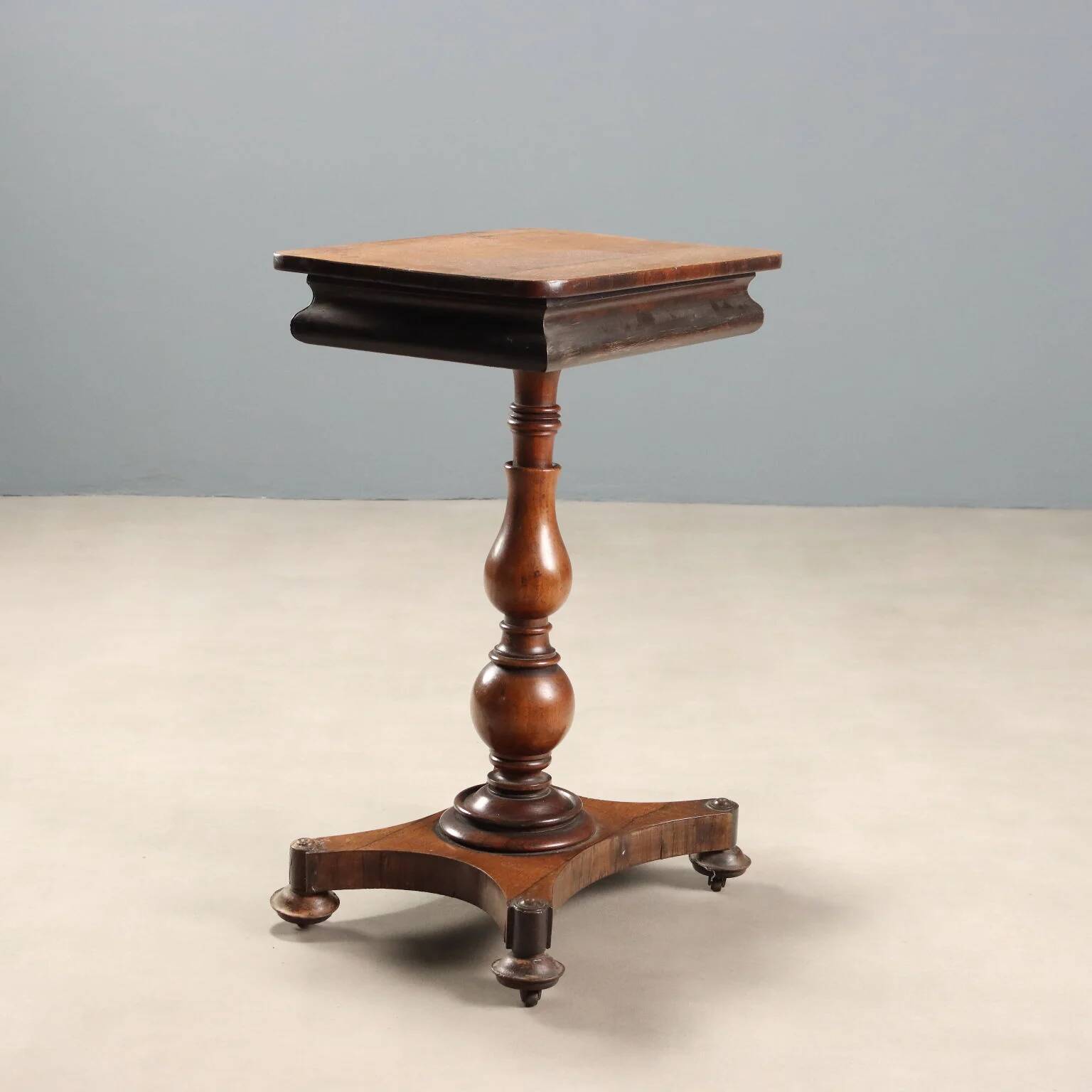 Small antique wooden table with drawer, Italy, 19th century.