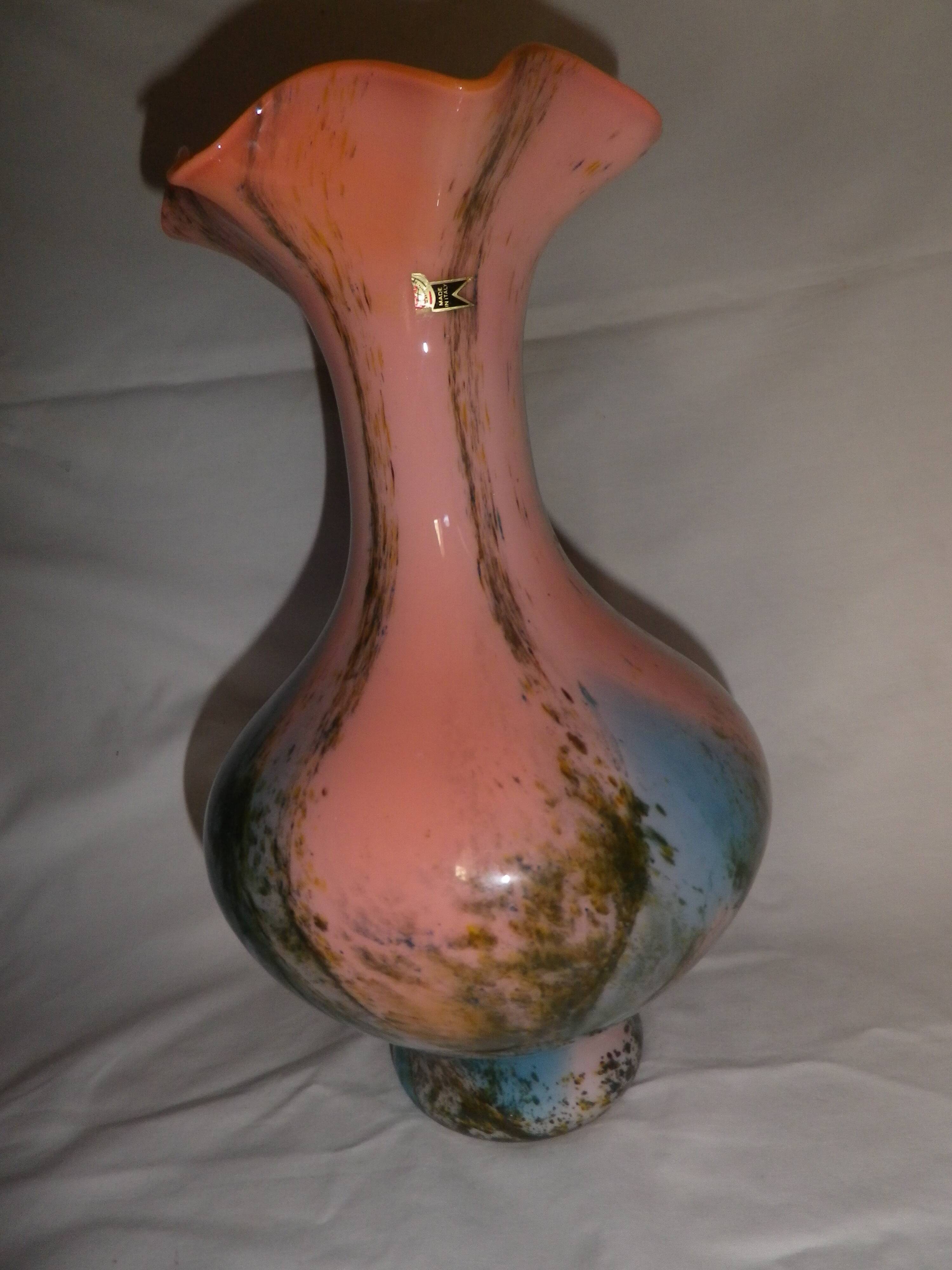 Murano vase with corolla neck