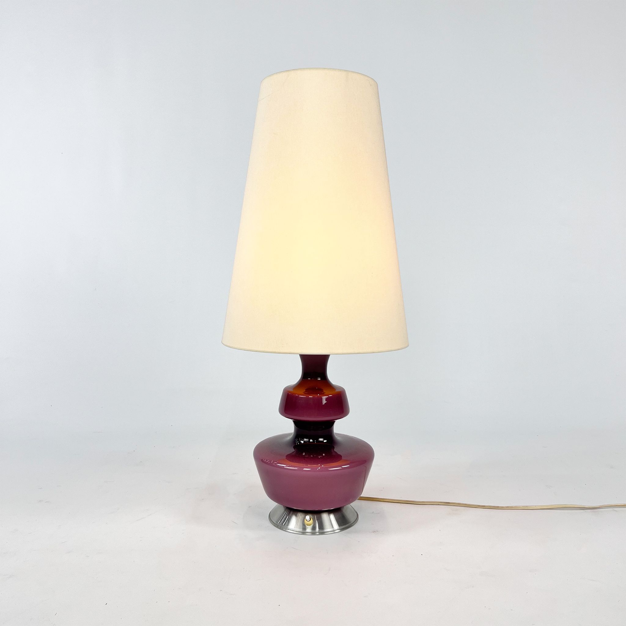 Lampe de table danoise du milieu du siècle par Holmegaard, 1960s