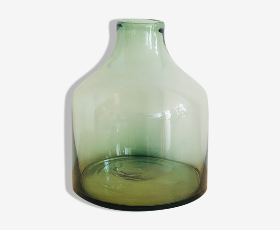 Glass vase style lady jeanne