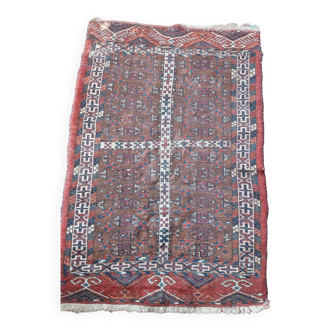 Tapis tissé main bouchara