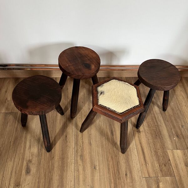 Ensemble de 4 tabourets dépareillés
