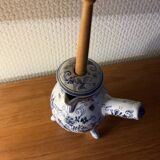 Antique chocolate pot in faience with its original whisk.