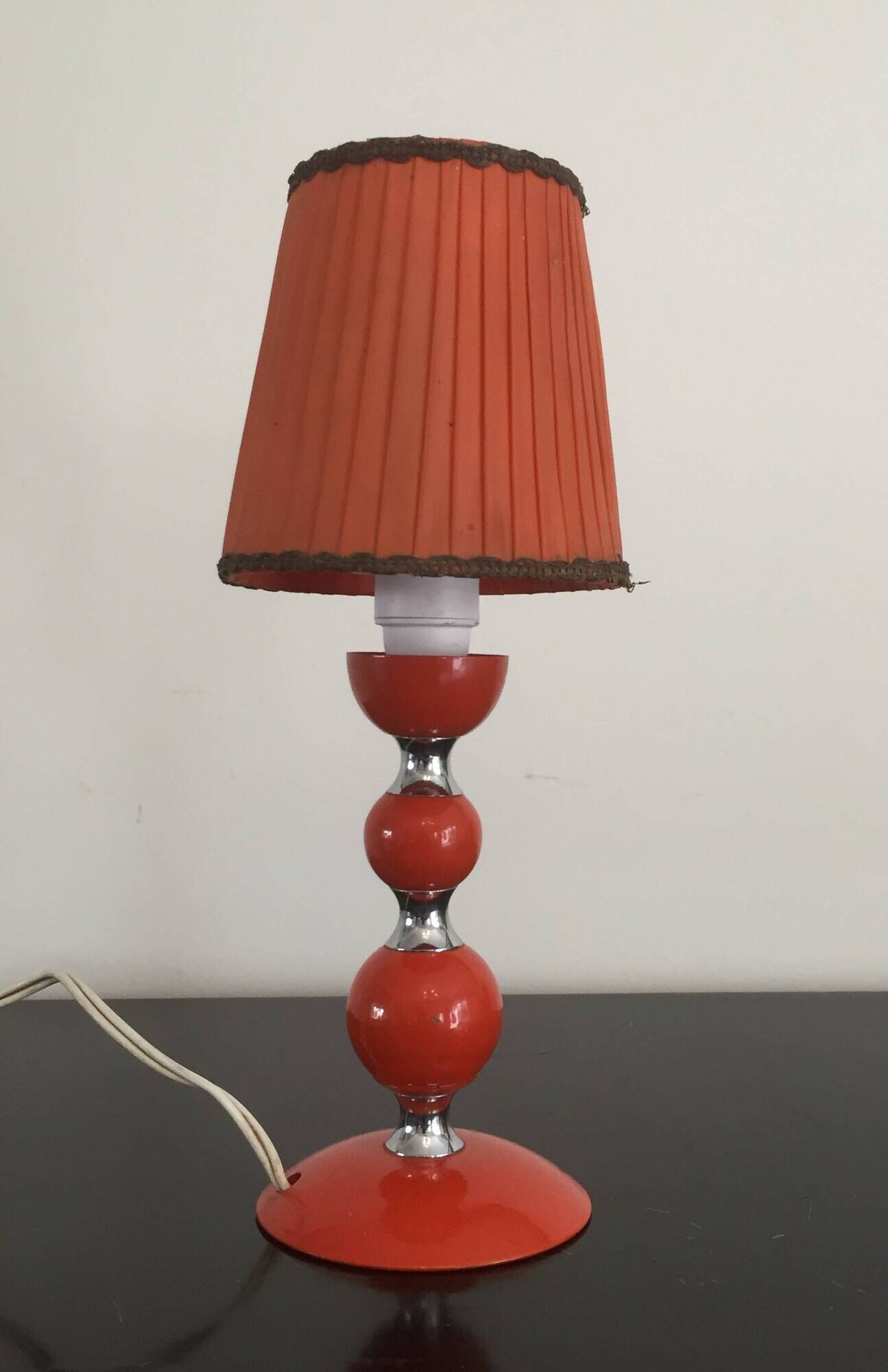 vintage table lamp - orange - metal and nylon lampshade -