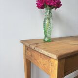 Farmhouse table with 2 large drawers