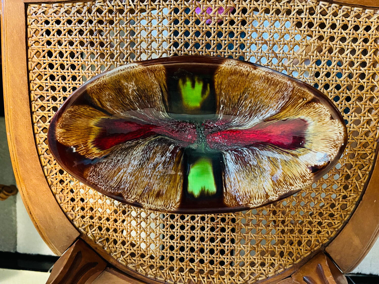 Vallauris style catchall tray