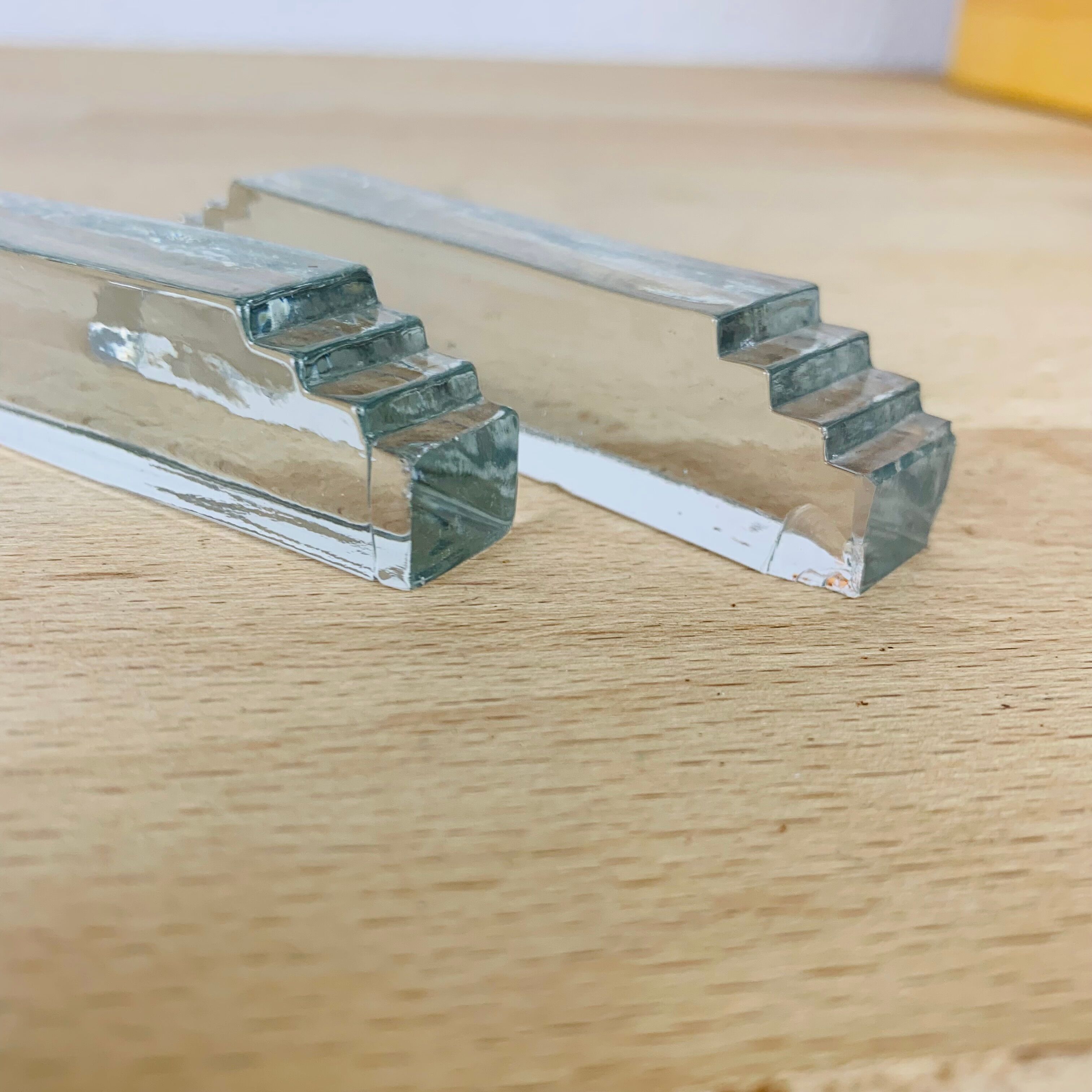 11 art deco glass knife holders and salt shaker