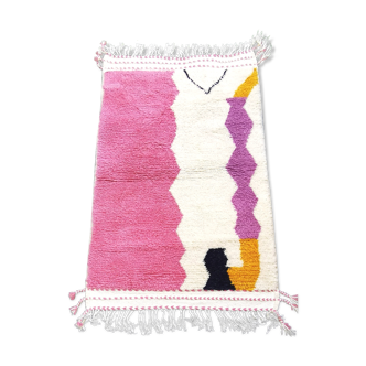 Berber carpet beni ouarain