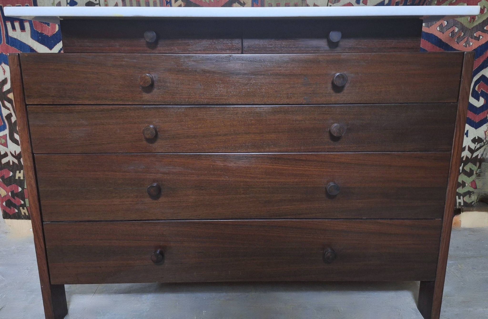 Commode italienne du milieu du siècle en acajou et marbre, années 1960