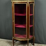 Small mahogany display cabinet, Louis XV to Louis XVI transition style – early 20th century.