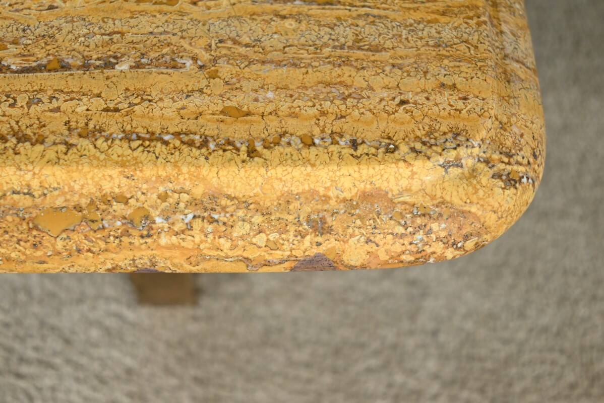 Brass and travertine coffee table, Art Deco period, 1930