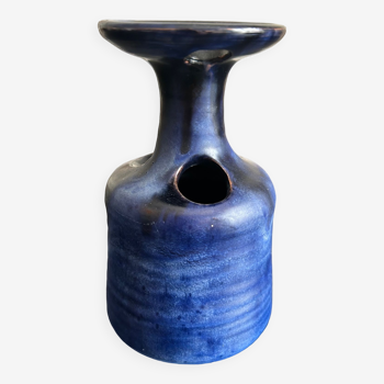 blue vase 1970