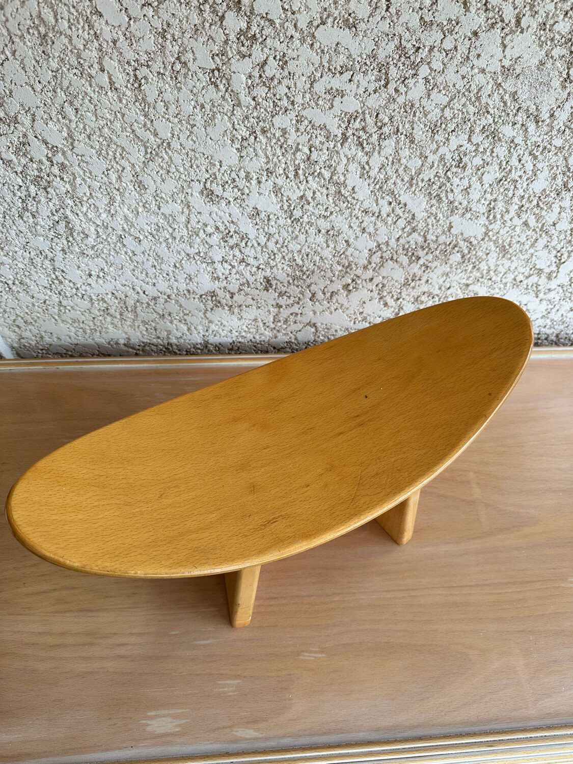 Le Shoggi meditation design stool by Alain Gaubert