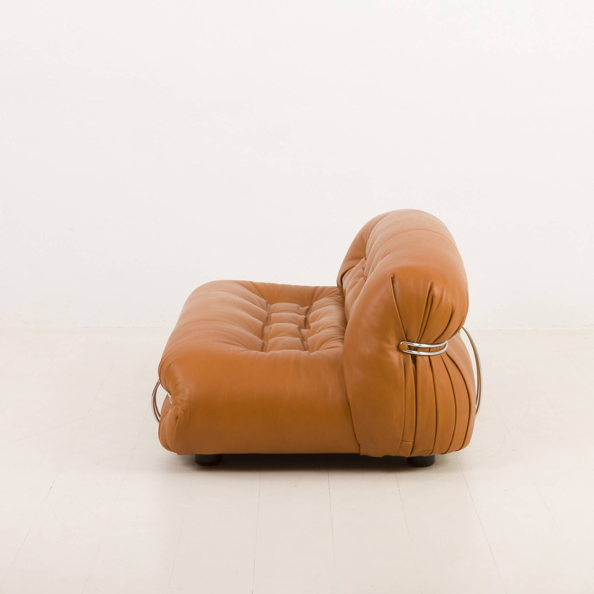 Canapé Soriana d'Afra et Tobia Scarpa pour Cassina, en aniline entièrement naturelle