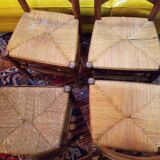 4 chaises anciennes