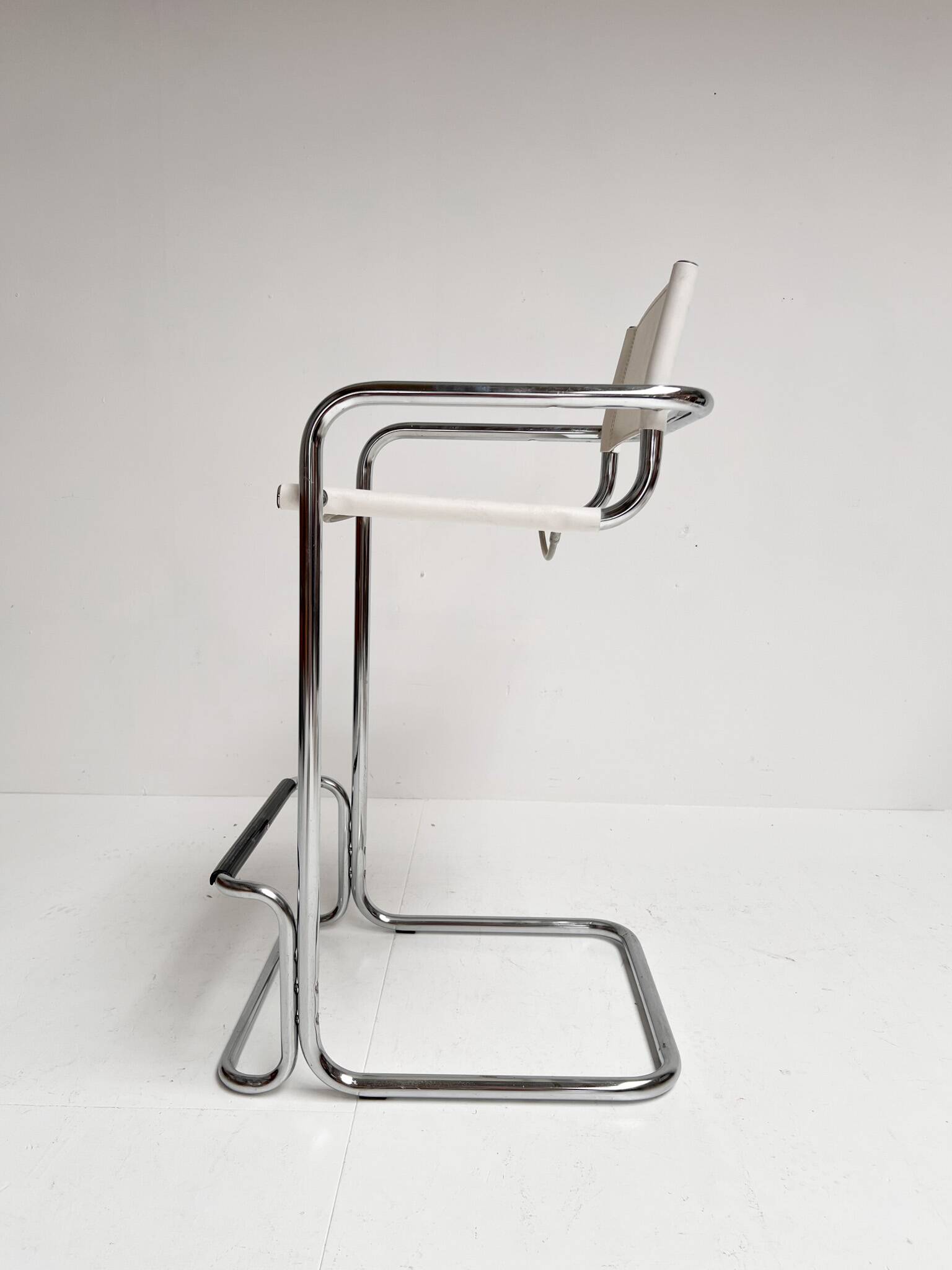 Set of 2 leather bar stools attributed to Mart Stam, 1970s