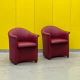 Fauteuil à roulettes en cuir rouge, maison de sede. (prix pour un)