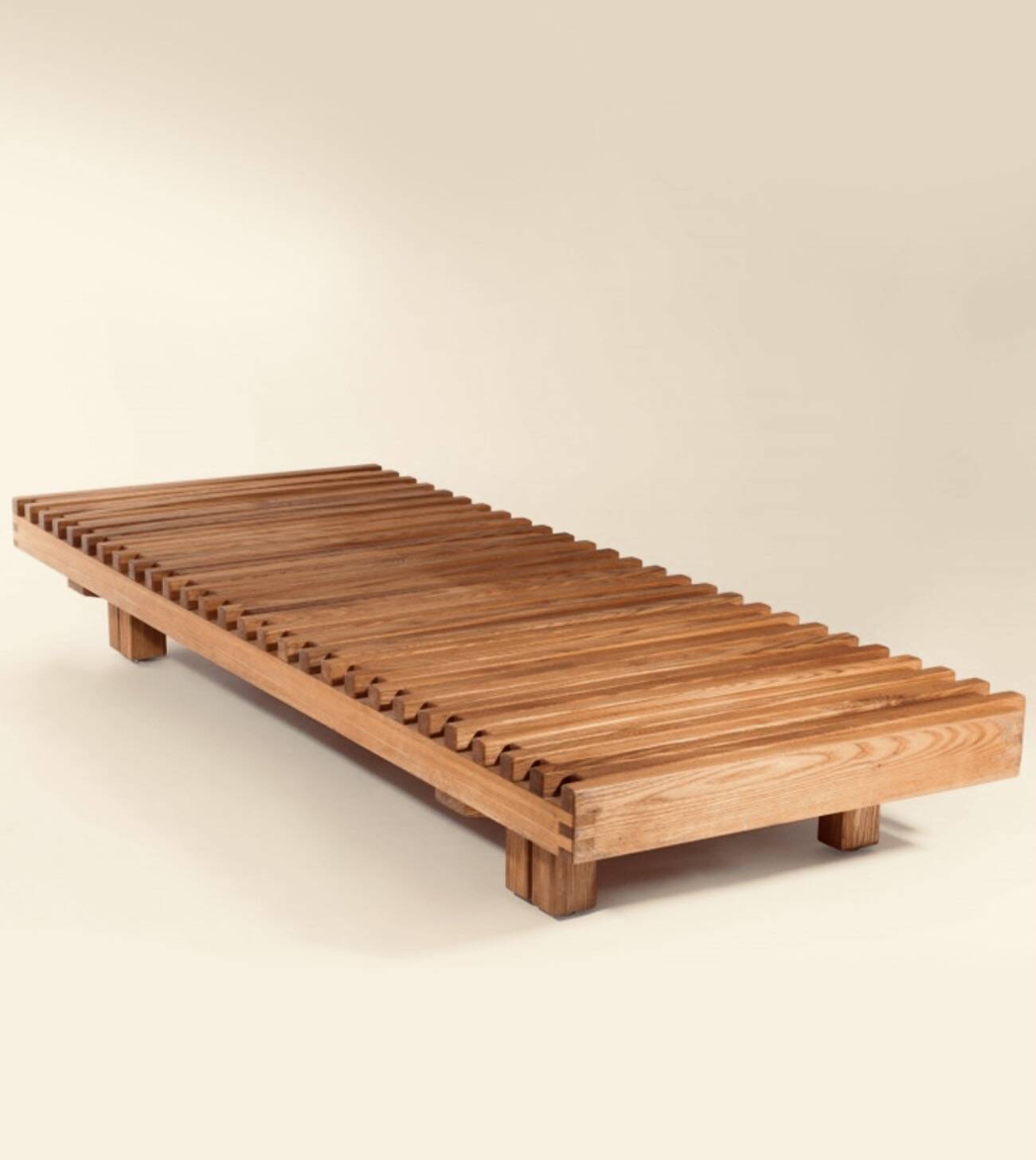 Sliding bench stone chapo