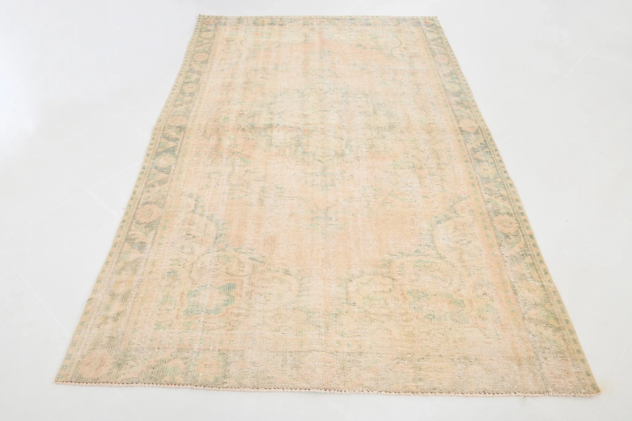 Vintage Peach & Green Turkish Rug, Handmade Neutral Rustic Carpet, 168x274